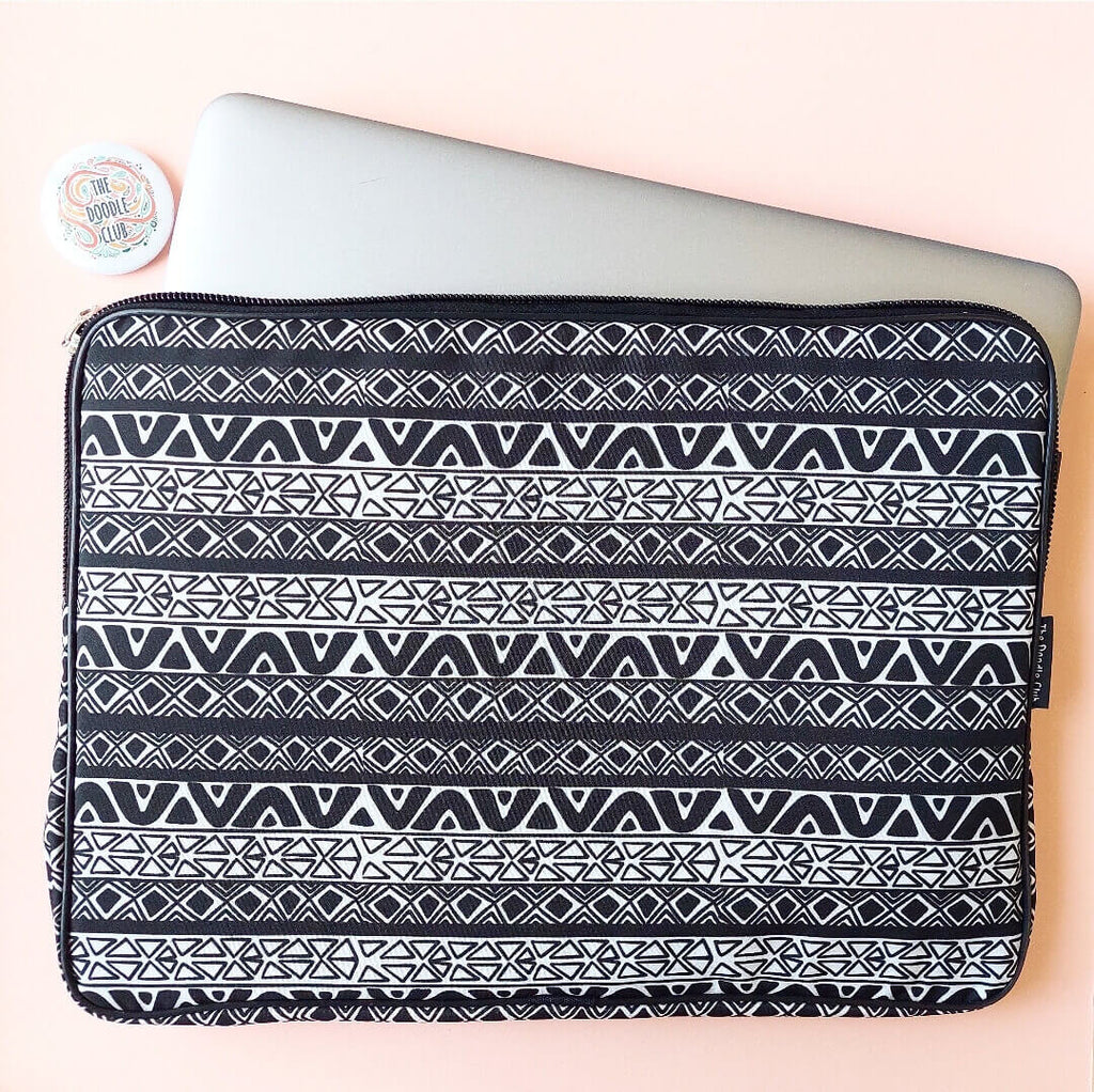 Black and White Doodle Laptop Sleeve