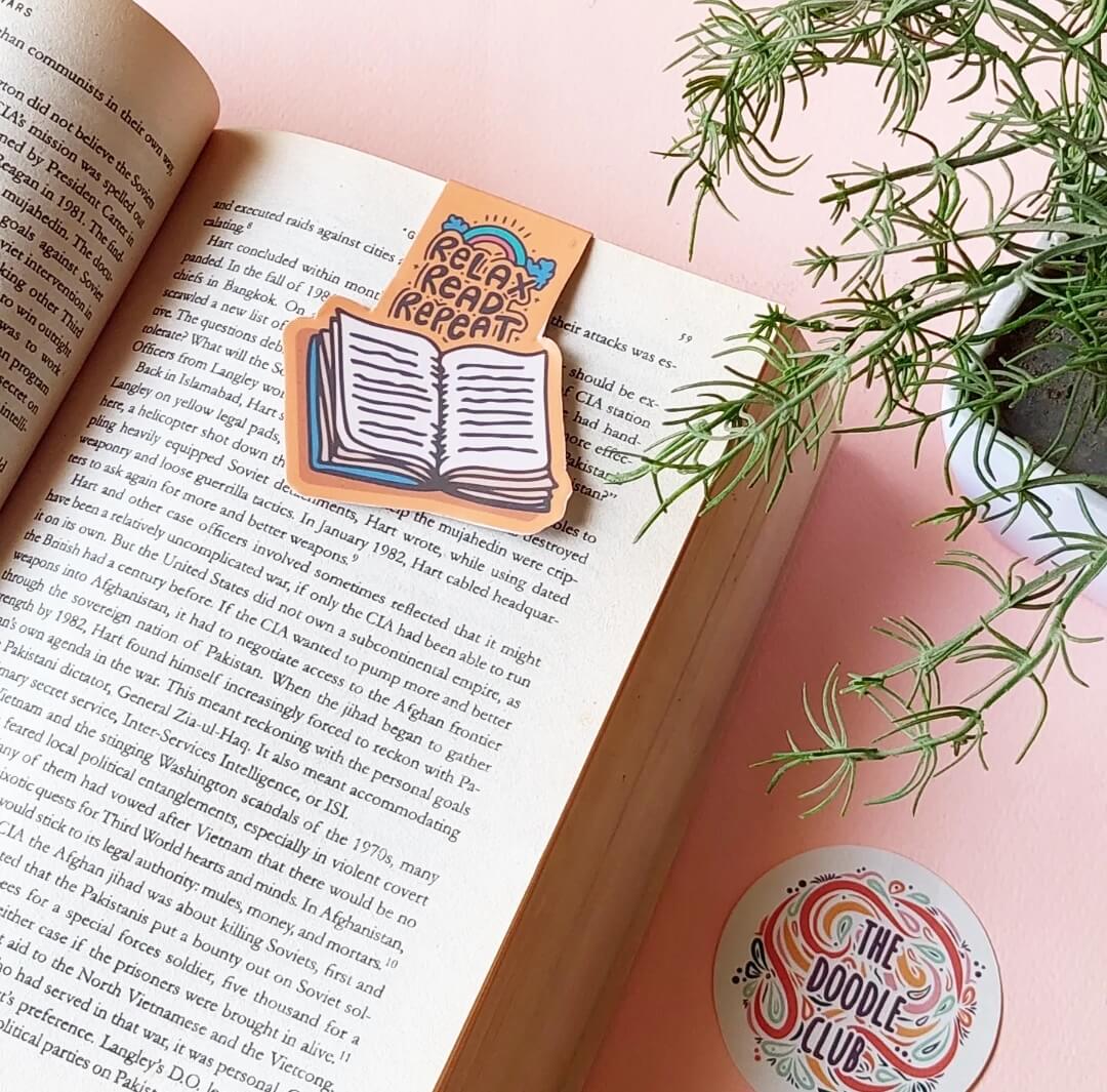 Relax, Read, Repeat Magnetic bookmark