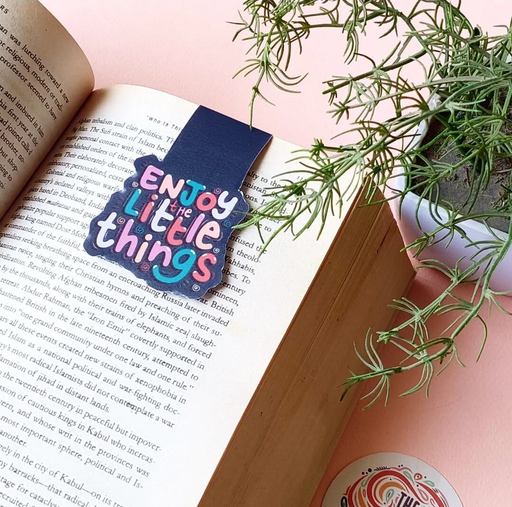 Enjoy the little things Magnetic bookmark