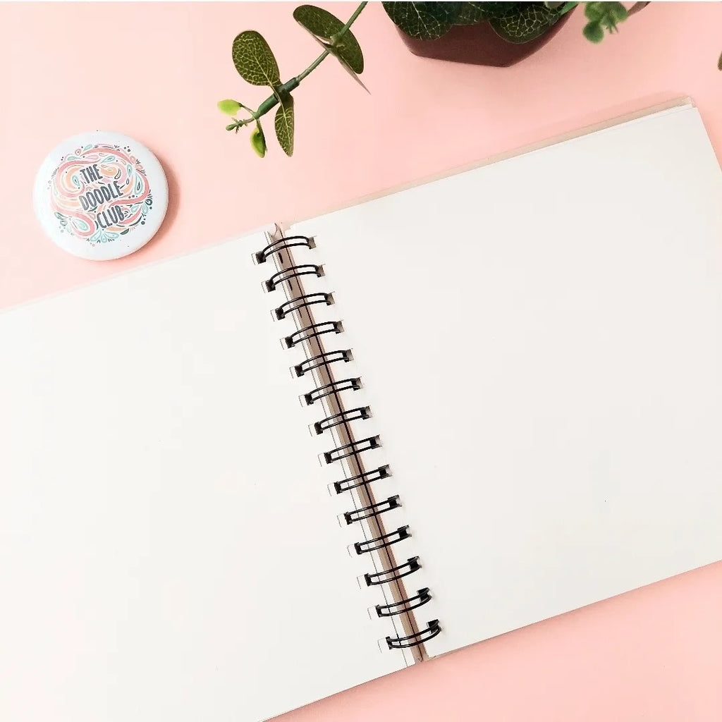 Art Blast Offwhite Sketchbook