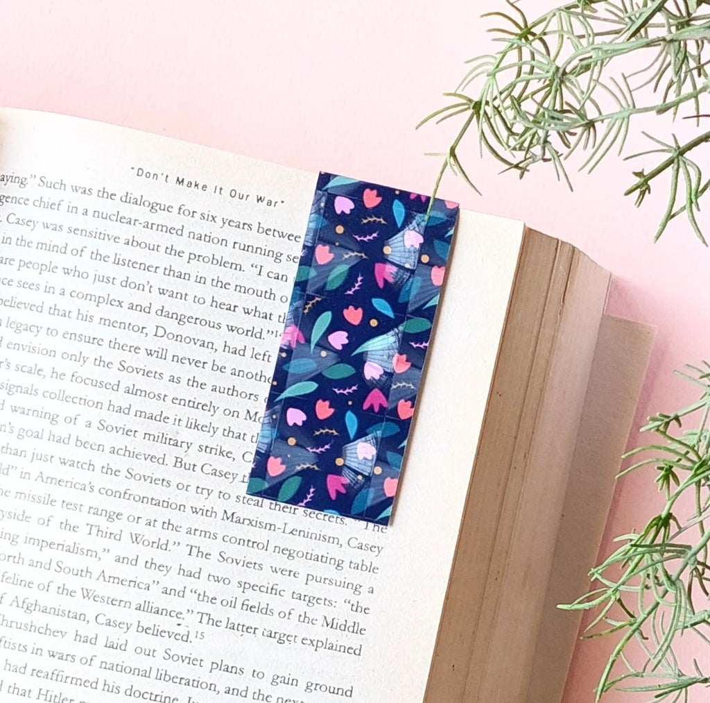 Moonlight Garden 3D Magnetc bookmark