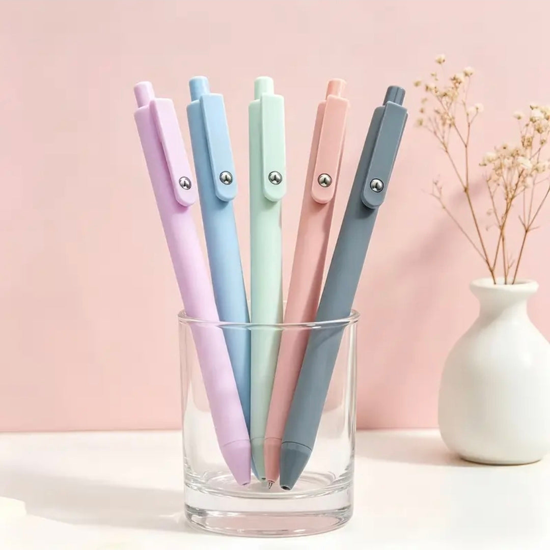 Premium Rolling Ball Gel pen + 2 Black Ink Refills